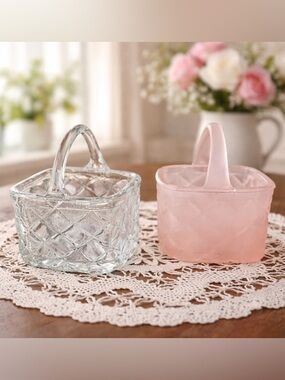 2 Vintage, Handblown Glass, Trinket/Flower, Baskets. G12.5